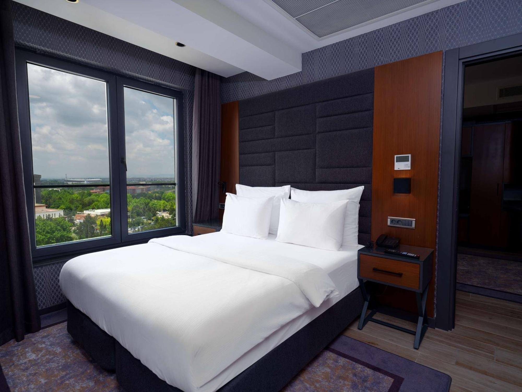 Nova Vista Deluxe & Suites A Member Of Radisson Individuals Eskişehir Zewnętrze zdjęcie